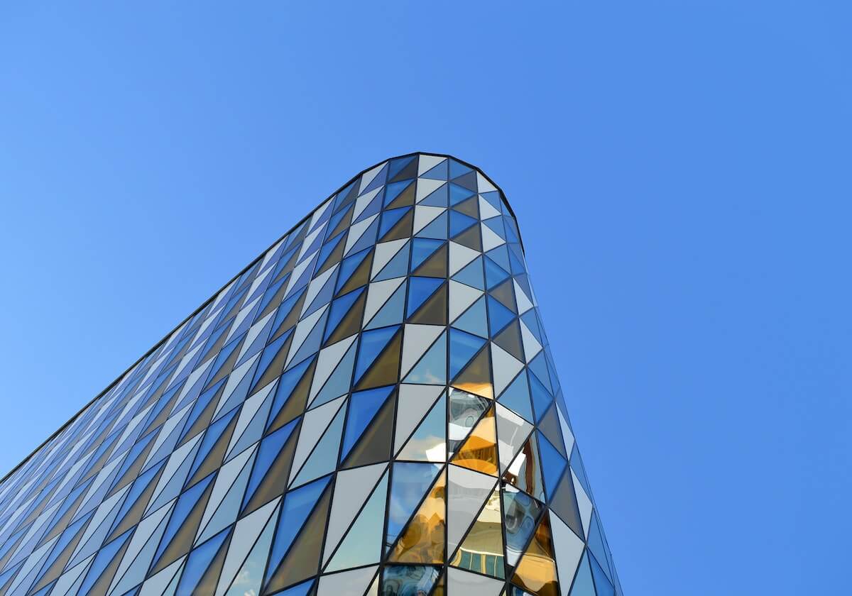 61岁穆里尼奥被掌声点燃!五大联赛放弃他,真是最蠢决定?