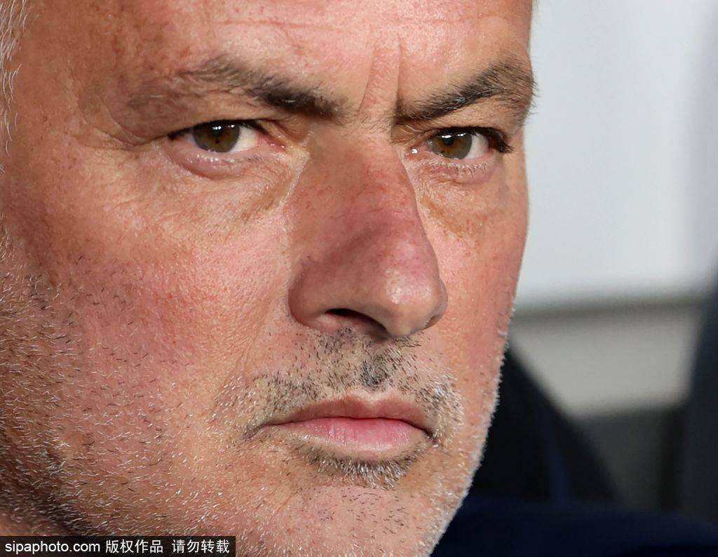 穆里尼奥的影响力：什克里尼亚尔转会费内巴切背后的故事与数据分析